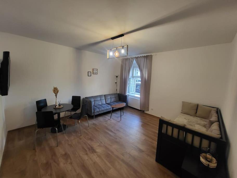 Exklusive Gartenwohnung Vienna Luaran gambar