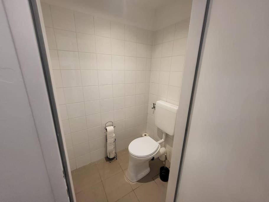 Exklusive Gartenwohnung Vienna Luaran gambar