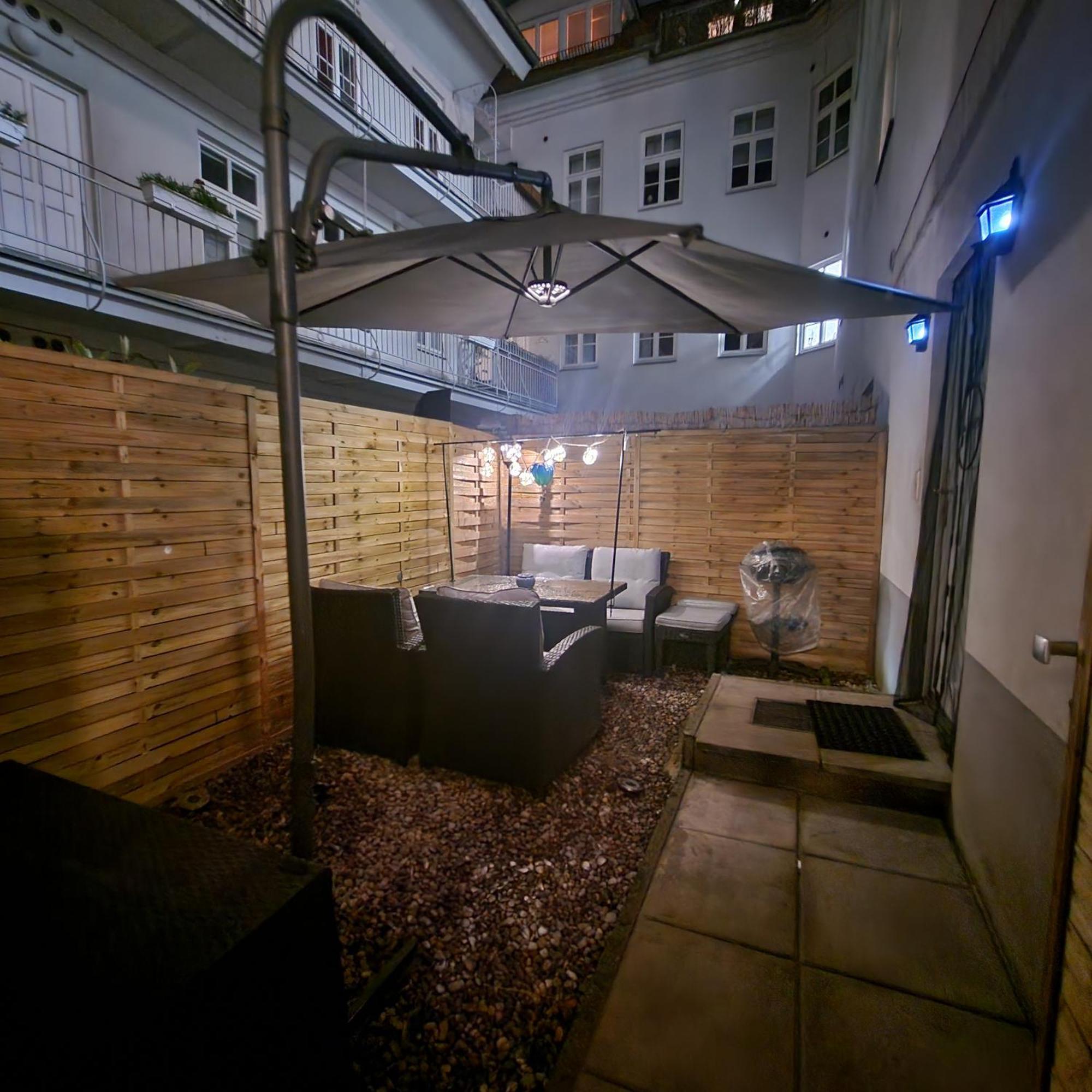 Exklusive Gartenwohnung Vienna Luaran gambar